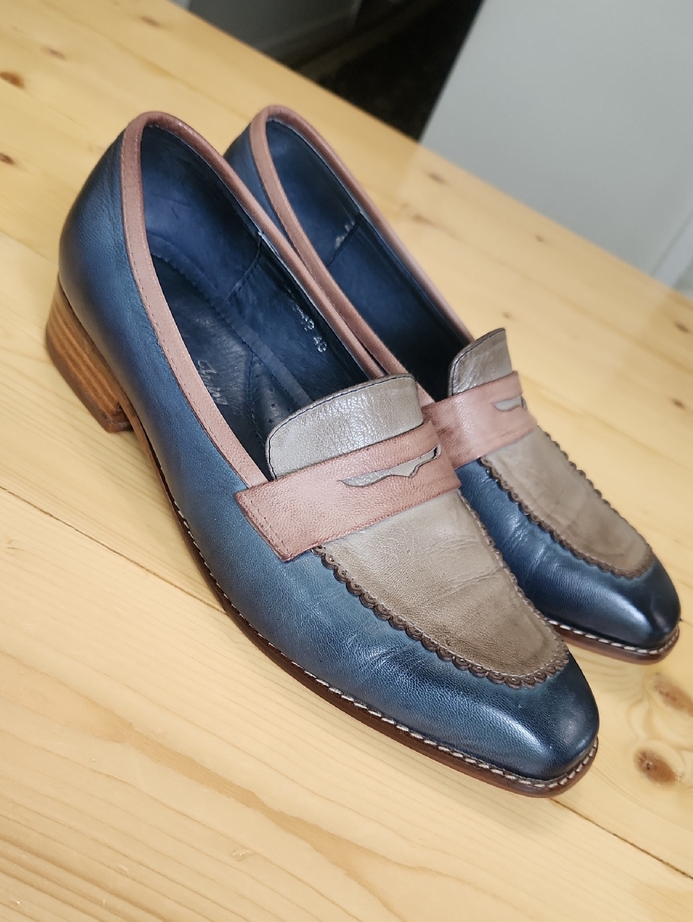 Mona Flying Square Toe Colorblock Penny Loafers 9 Slip On Leather EU 40 US 9